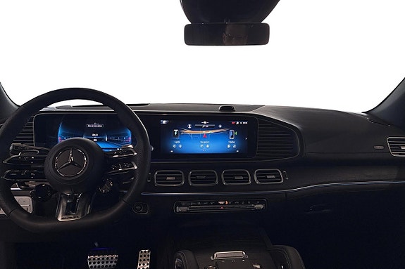 Mercedes-Benz GLE53 8 of 16