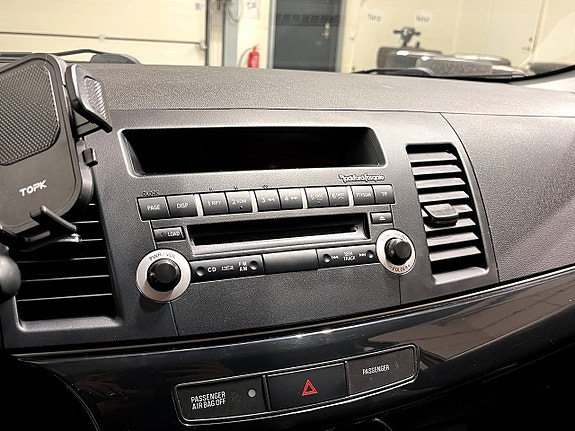 Mitsubishi Lancer 15 of 18