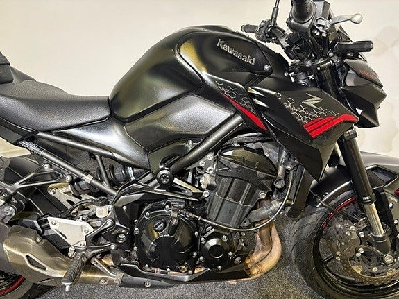 Kawasaki Z900 PRISSÄNKT 6 of 6