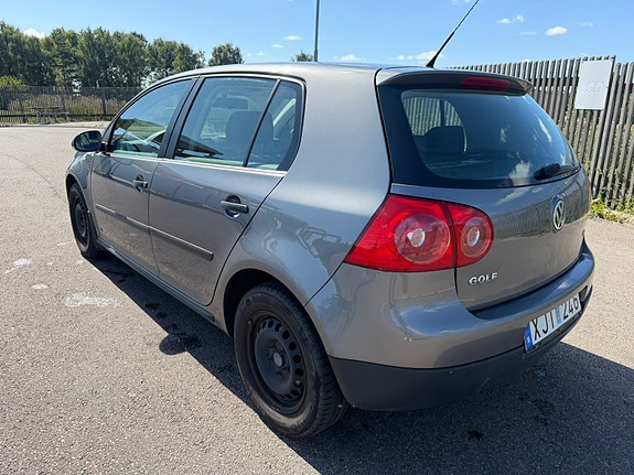 Volkswagen Golf V 6 of 12