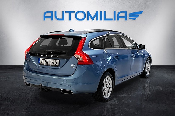 Volvo V60 16 of 18