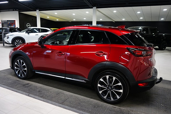 Mazda CX-3 2 of 6