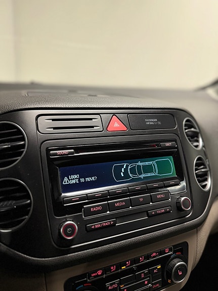 Volkswagen Golf Plus 15 of 19