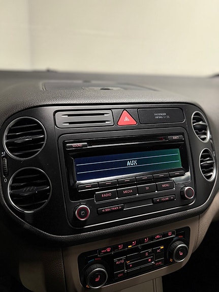 Volkswagen Golf Plus 14 of 19