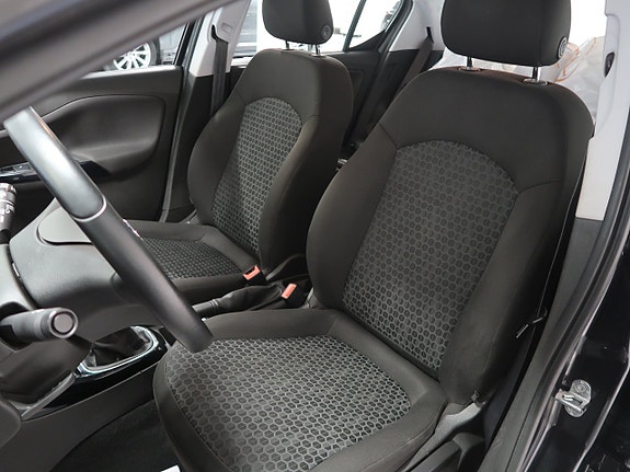 Opel Corsa 16 of 29