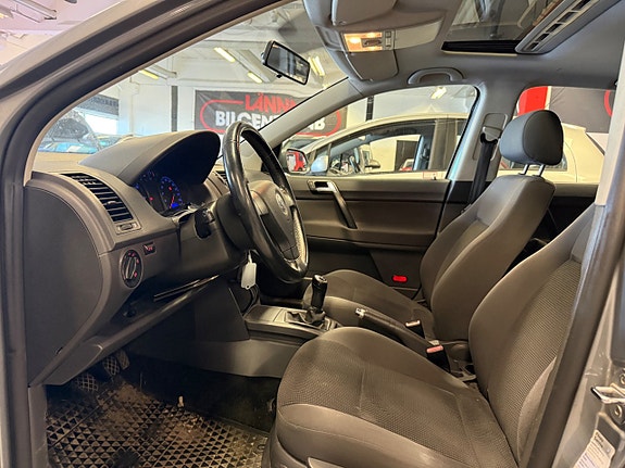 Volkswagen Polo 11 of 13