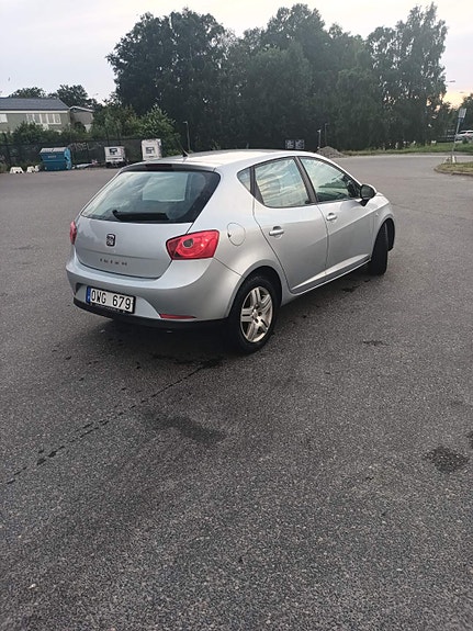 Seat Ibiza 3 of 5