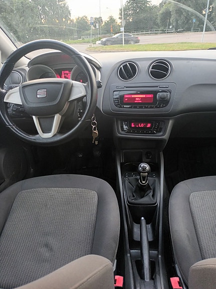 Seat Ibiza 5 of 5
