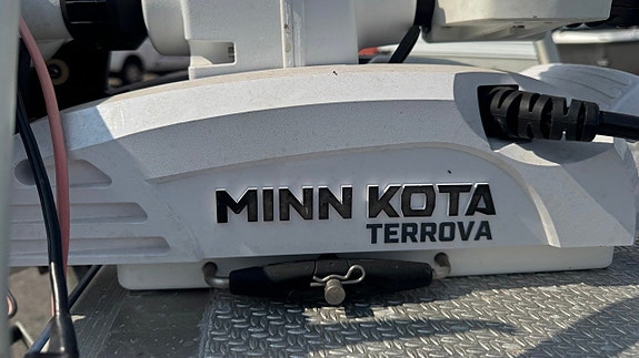 Linder 460 Arkip -20 / Mercury F50 / Minnkota Terrova -19 4 of 8