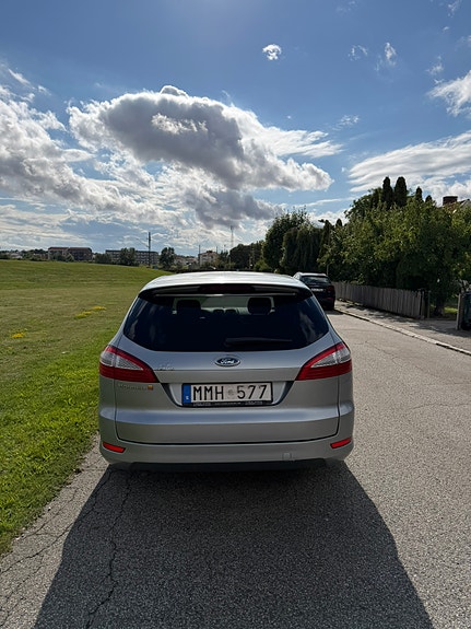 Ford Mondeo 4 of 18