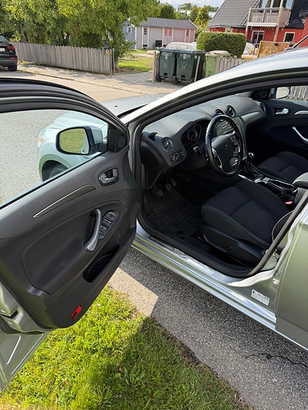 Ford Mondeo 7 of 18