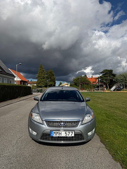 Ford Mondeo 2 of 18