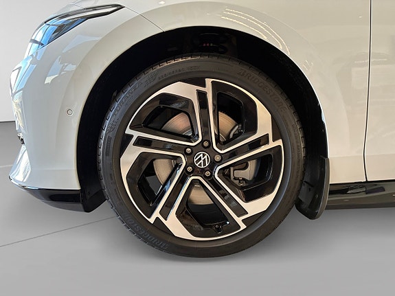Volkswagen ID.7 14 of 25