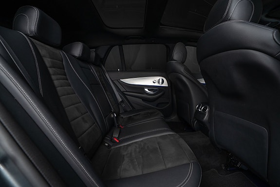 Mercedes-Benz E400 24 of 25