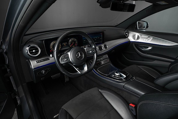 Mercedes-Benz E400 12 of 25