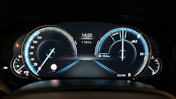 BMW 530i 11 of 27