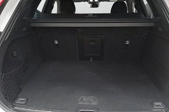 Volvo XC60 9 of 14