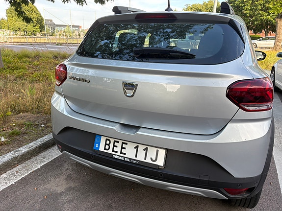 Dacia Sandero Stepway 2 of 10
