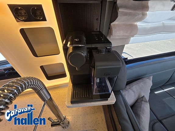 Morelo EMPIRE LINER 110 GSB 20 of 27