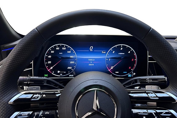 Mercedes-Benz E220 d 7 of 11