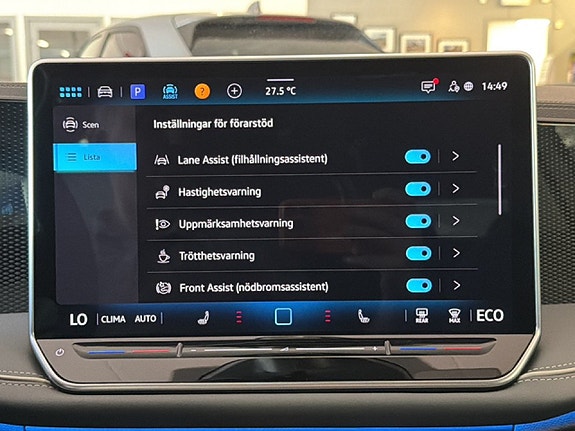 Volkswagen Passat 27 of 28