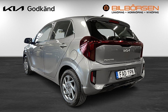 Kia Picanto 6 of 15