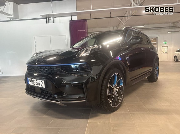 Lynk & Co 01 3 of 16