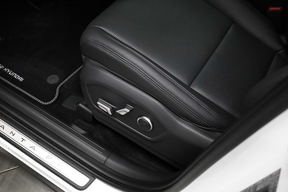 Hyundai Santa Fe 7 of 28