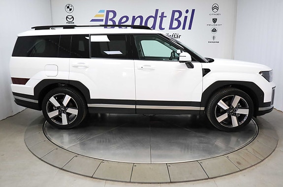 Hyundai Santa Fe 19 of 28
