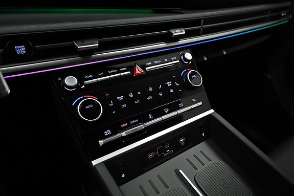 Hyundai Santa Fe 28 of 28