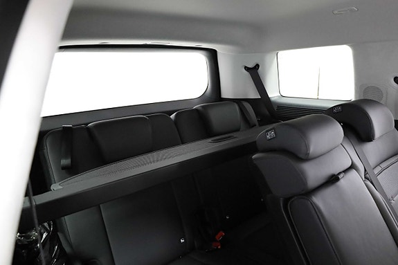 Hyundai Santa Fe 26 of 28