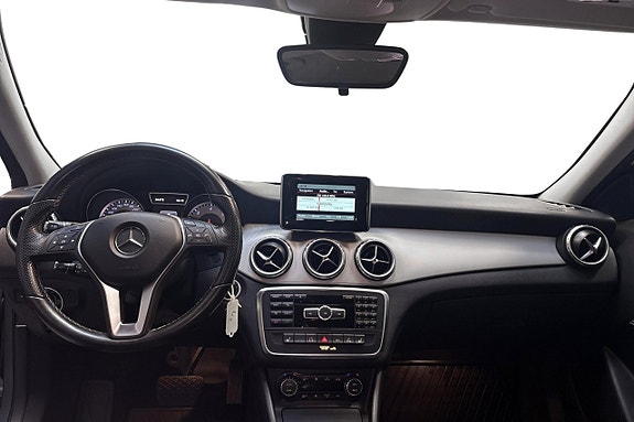 Mercedes-Benz GLA200 d 8 of 11