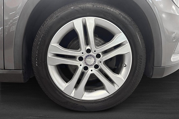 Mercedes-Benz GLA200 d 5 of 11