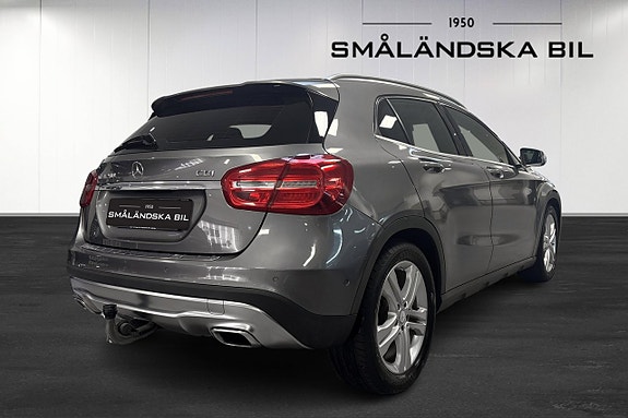 Mercedes-Benz GLA200 d 4 of 11