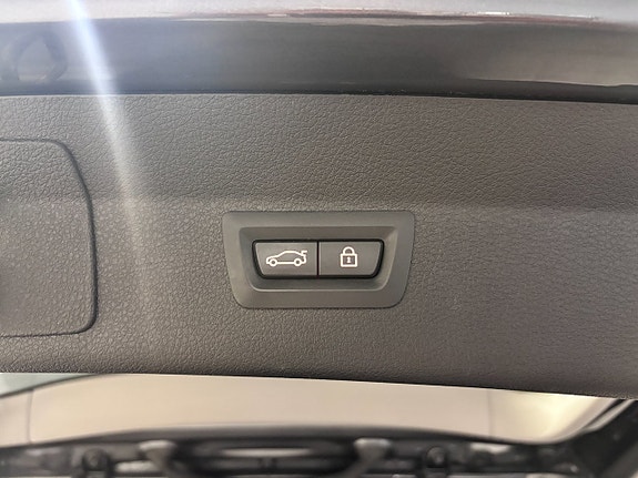 BMW 218i 15 of 16