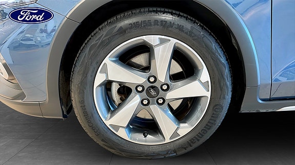 Ford Focus 9 of 12