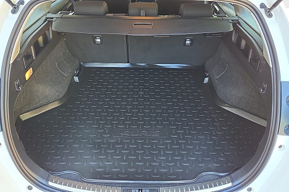 Toyota Auris 21 of 21