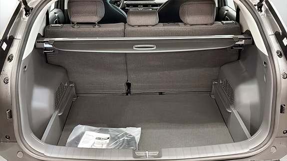 Kia EV3 10 of 14