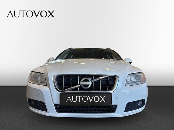 Volvo V70 5 of 13