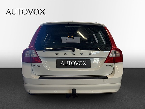 Volvo V70 4 of 13