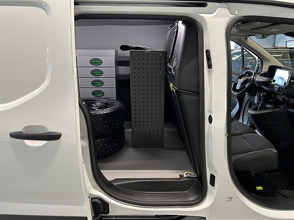 Peugeot Partner 19 of 23