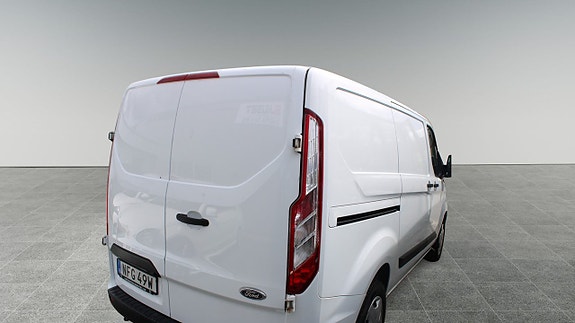 Ford Transit Custom 3 of 10