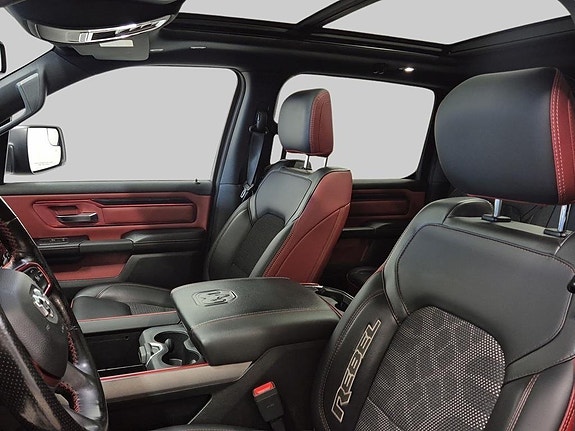 Dodge RAM 1500 9 of 18