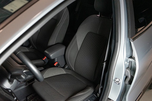 Ford Puma 15 of 18