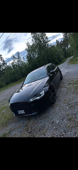 Audi A6 4 of 6