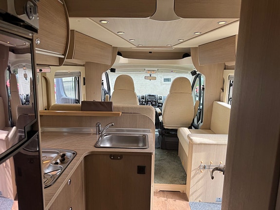Fiat Bürstner Ixeo Time 726 2.3 MultiJet 131hk/AC/Långbäddar/ Sänksäng 22 of 30