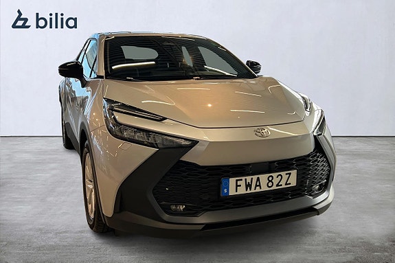 Toyota C-HR 19 of 22
