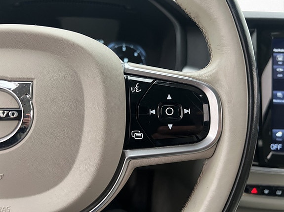 Volvo V90 17 of 30