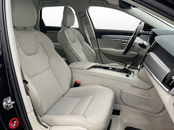 Volvo V90 18 of 30