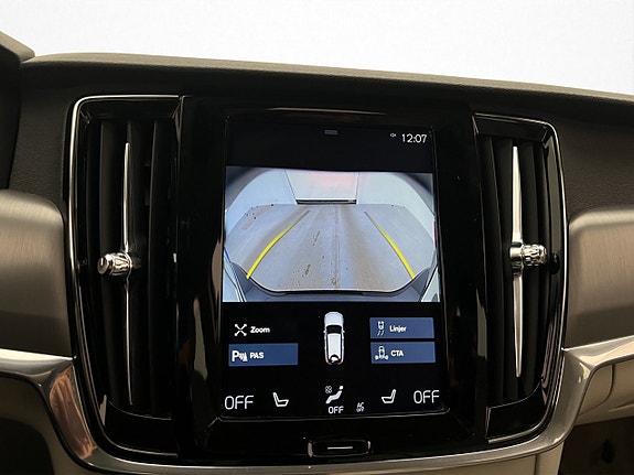 Volvo V90 21 of 30